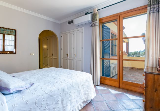Villa i Marbella - Villa Los Naranjos Villa i Marbella - Villa Los Naranjos