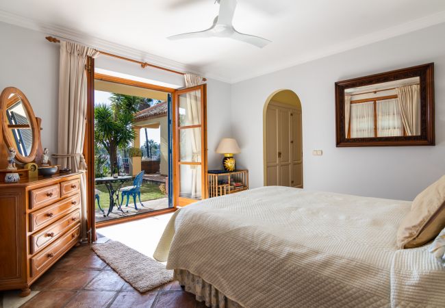 Villa i Marbella - Villa Los Naranjos Villa i Marbella - Villa Los Naranjos