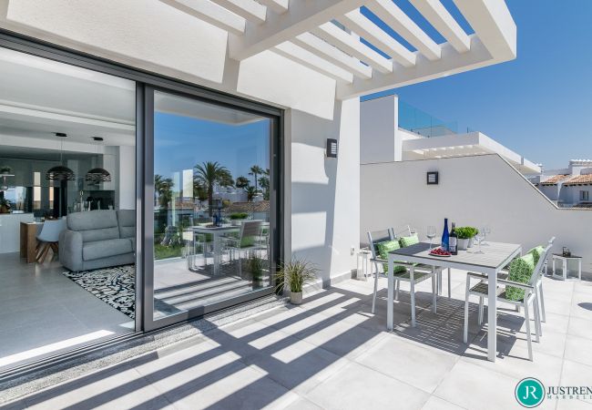 Lejlighed i Estepona - Costa Marinsa Penthouse