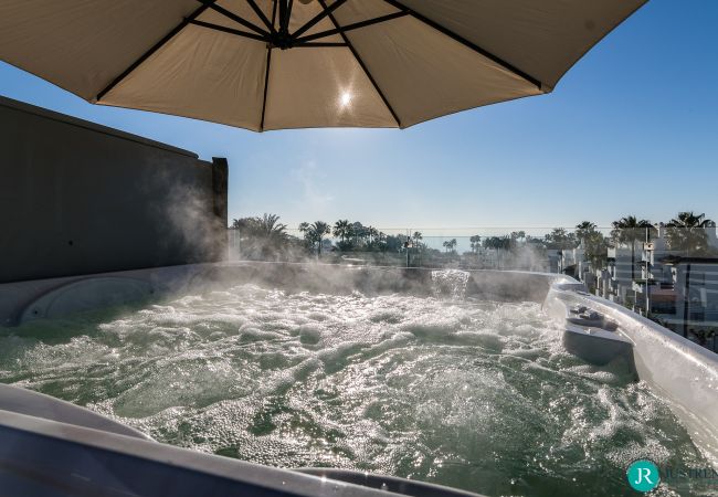 Lejlighed i Estepona - Costa Marinsa Penthouse Lejlighed i Estepona - Costa Marinsa Penthouse