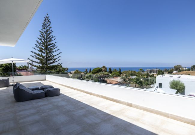 Villa i Marbella - Villa Comoda Villa i Marbella - Villa Comoda