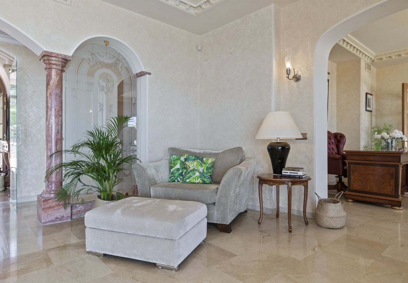 Villa i Estepona - Villa Alta Vista