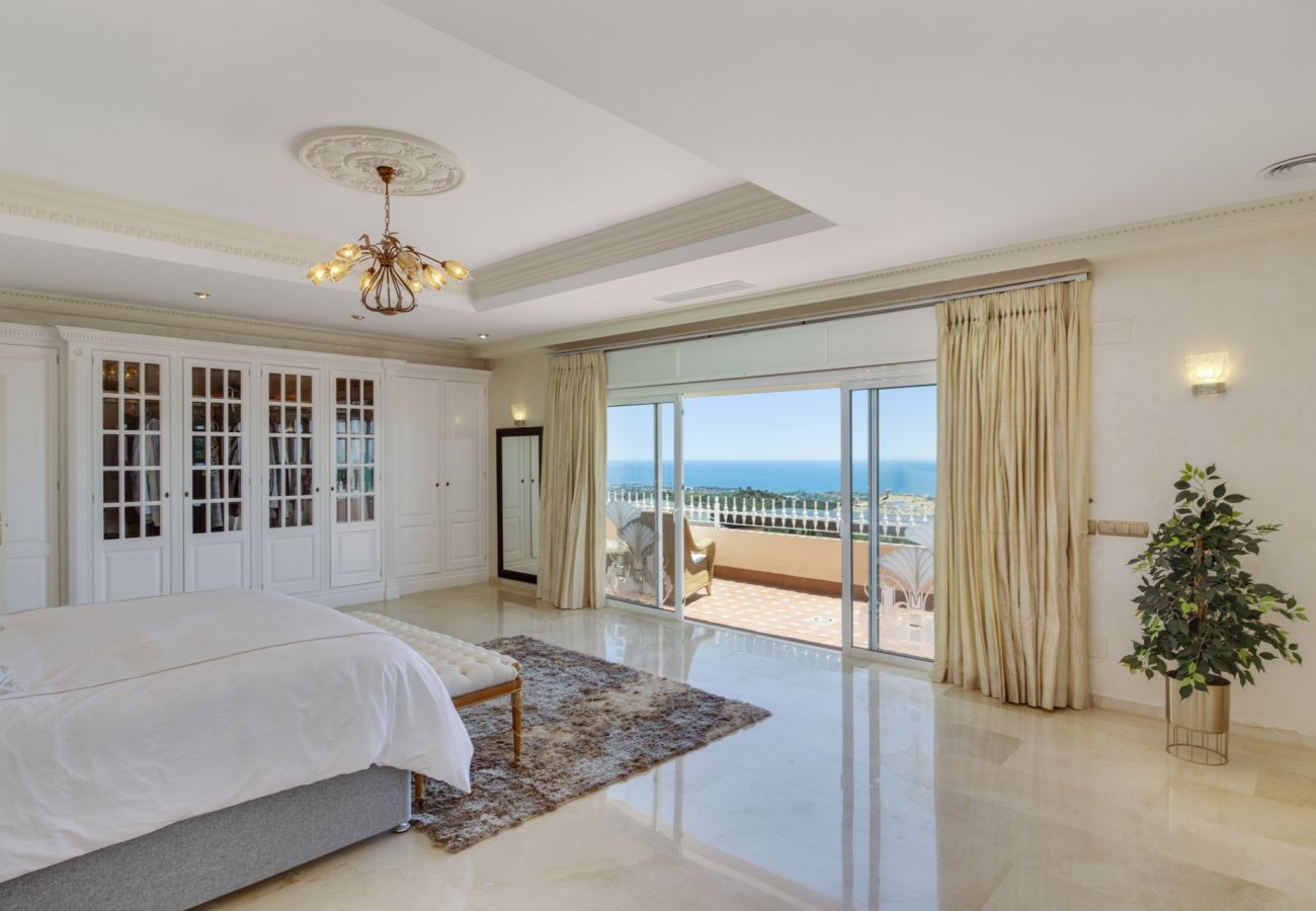 Villa i Estepona - Villa Alta Vista