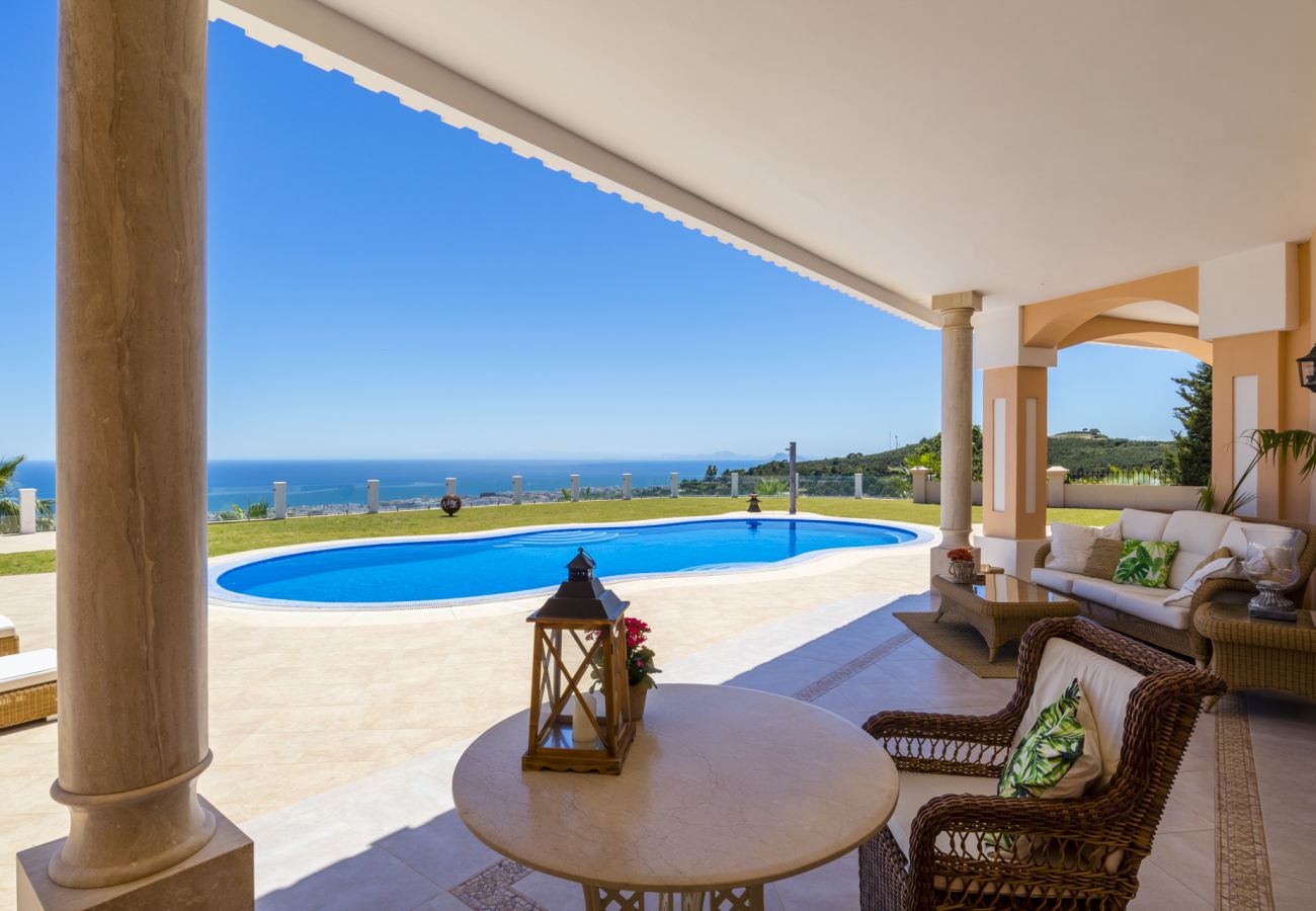 Villa i Estepona - Villa Alta Vista