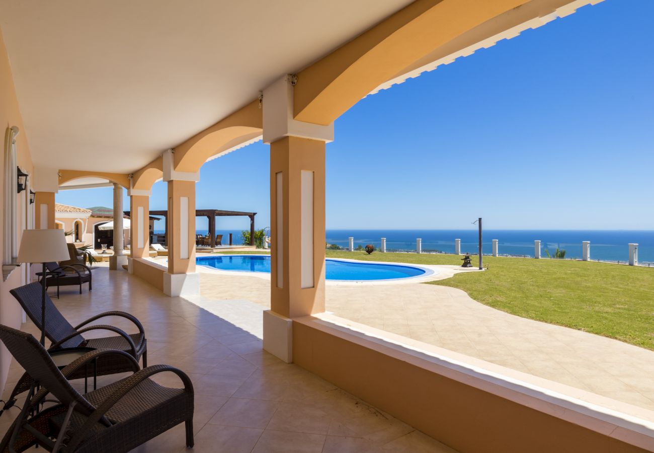Villa i Estepona - Villa Alta Vista
