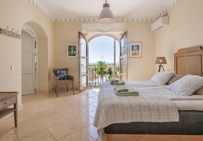 Villa i Marbella - Villa Palmera Villa i Marbella - Villa Palmera
