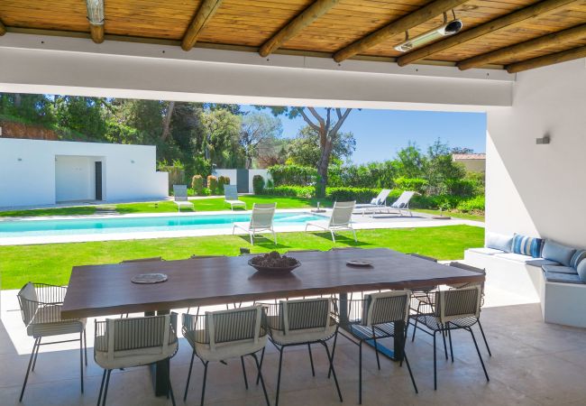 Villa i Marbella - Villa Elviria Villa i Marbella - Villa Elviria