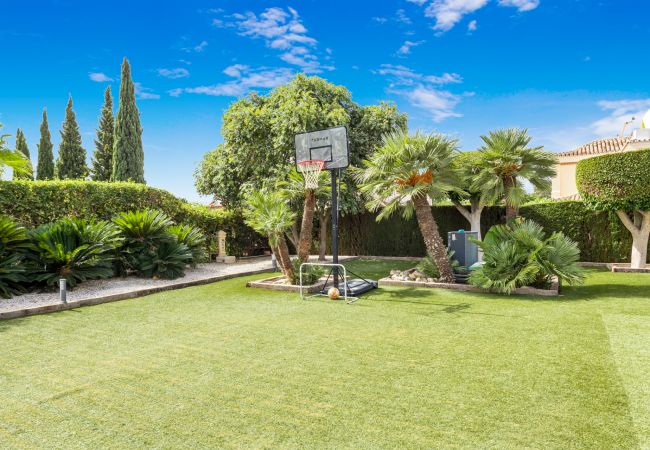 Villa i Estepona - Villa Paraiso - Gym | Putting Green | Heated Pool Villa i Estepona - Villa Paraiso - Gym | Putting Green | Heated Pool