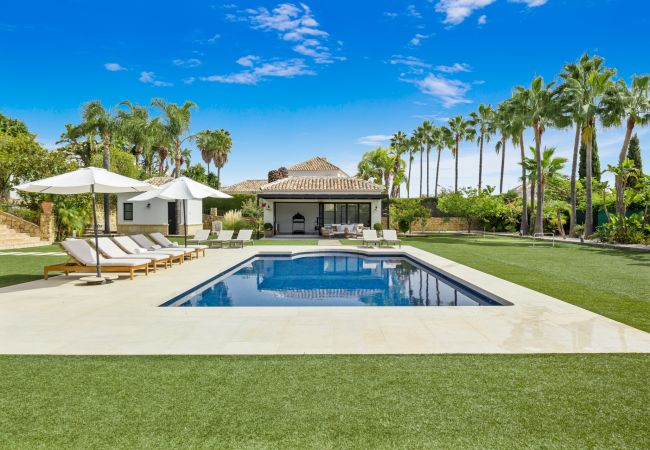 Villa i Estepona - Villa Paraiso - Gym | Putting Green | Heated Pool Villa i Estepona - Villa Paraiso - Gym | Putting Green | Heated Pool