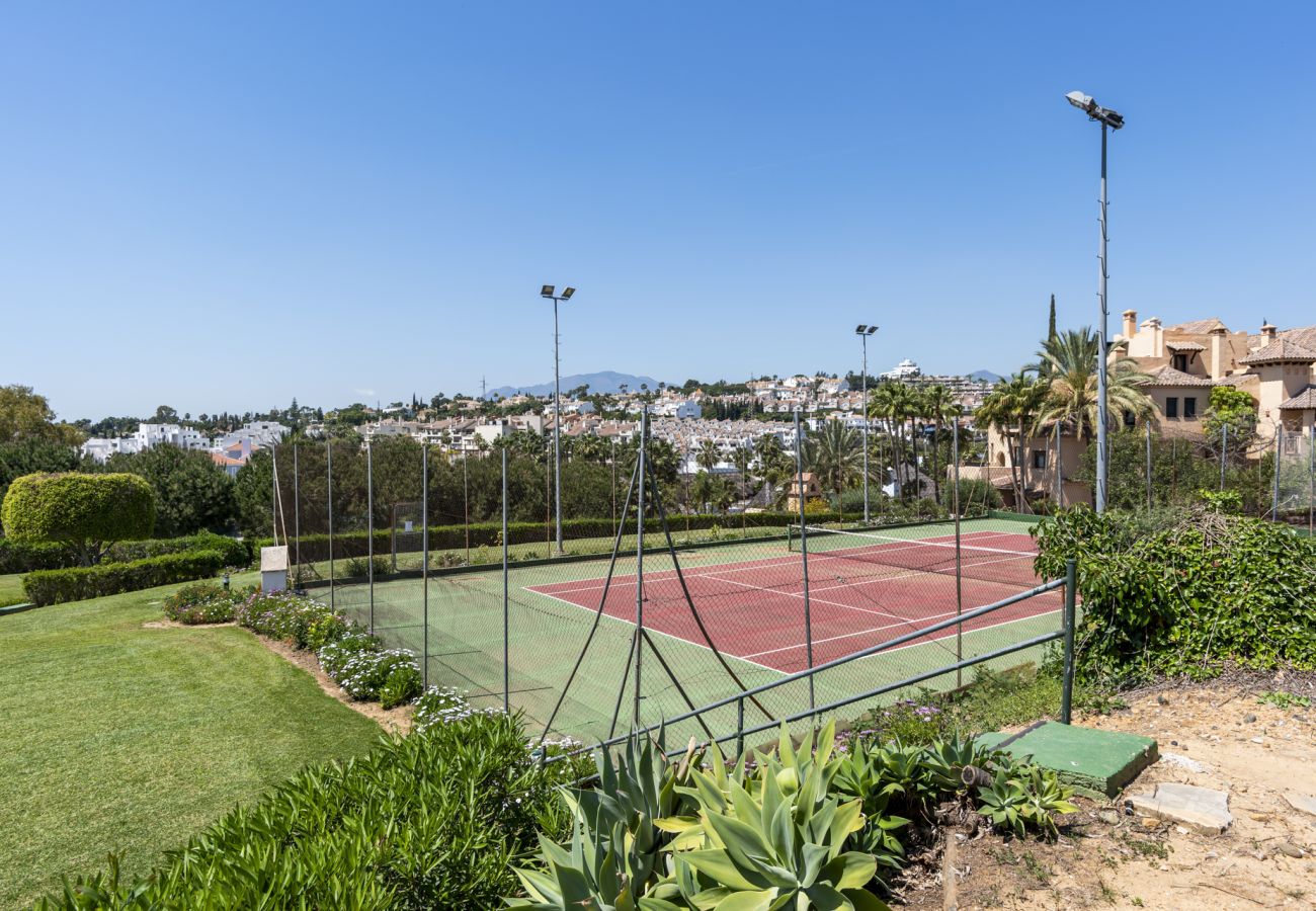 Byhus i Estepona - Casa Pentique