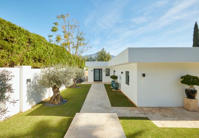 Villa i Marbella - Villa Amarosa Villa i Marbella - Villa Amarosa