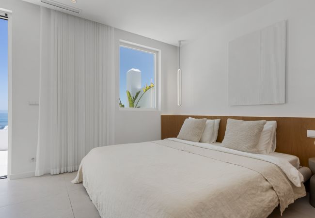 Byhus i Marbella - Playa Bella - Designer Beach Escape Byhus i Marbella - Playa Bella - Designer Beach Escape