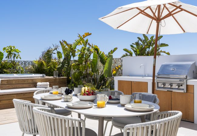 Byhus i Marbella - Playa Bella - Designer Beach Escape Byhus i Marbella - Playa Bella - Designer Beach Escape
