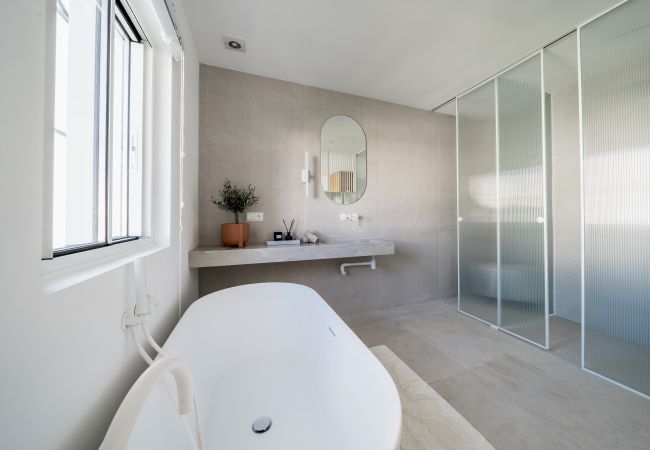 Byhus i Marbella - Playa Bella - Designer Beach Escape Byhus i Marbella - Playa Bella - Designer Beach Escape