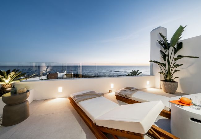 Byhus i Marbella - Playa Bella - Designer Beach Escape Byhus i Marbella - Playa Bella - Designer Beach Escape