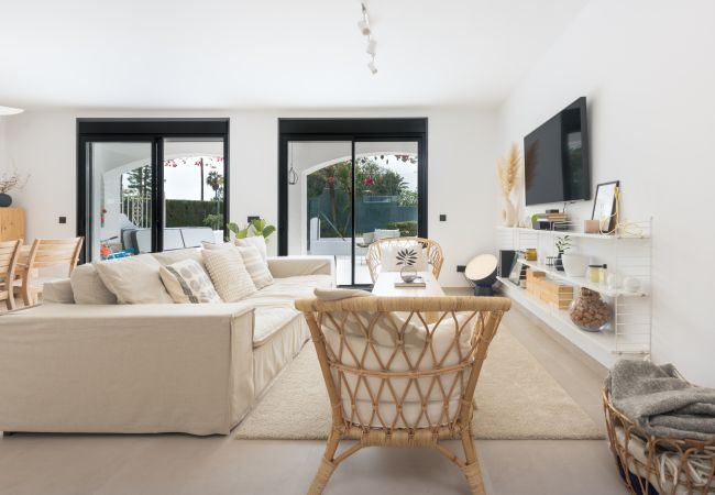 Byhus i San Pedro de Alcántara - Casa Petunias Byhus i San Pedro de Alcántara - Casa Petunias