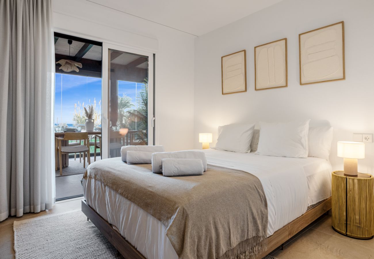 Lejlighed i Estepona - Riviera Playa