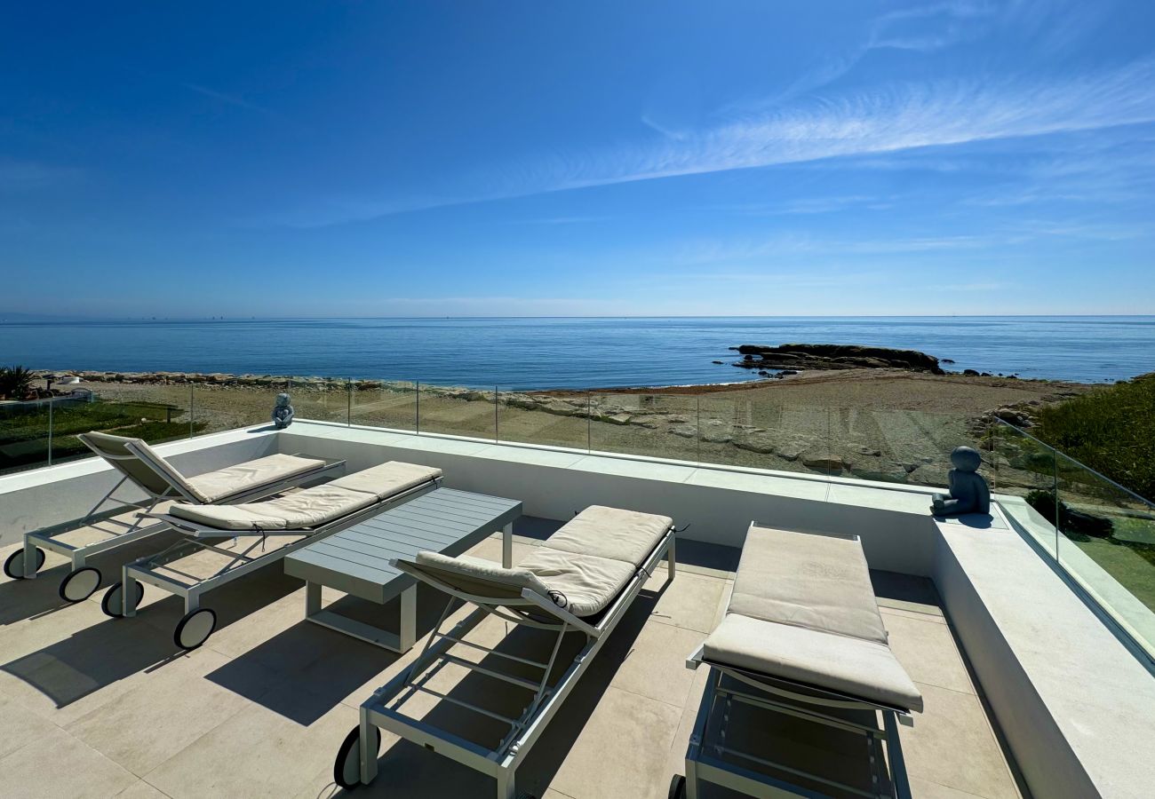 Byhus i Estepona - Casa Bahia Dorada