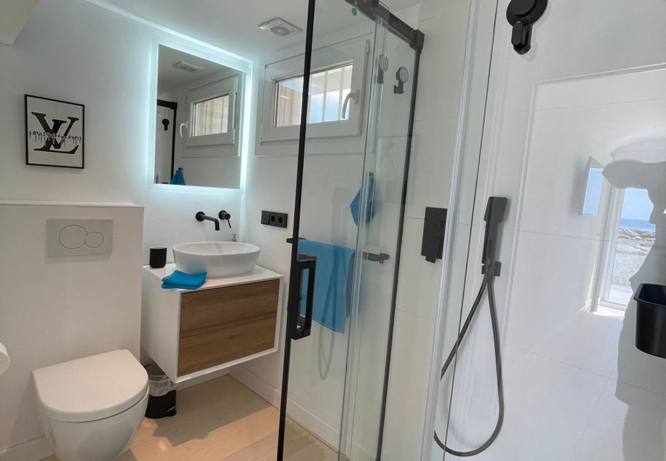 Byhus i Estepona - Casa Bahia Dorada