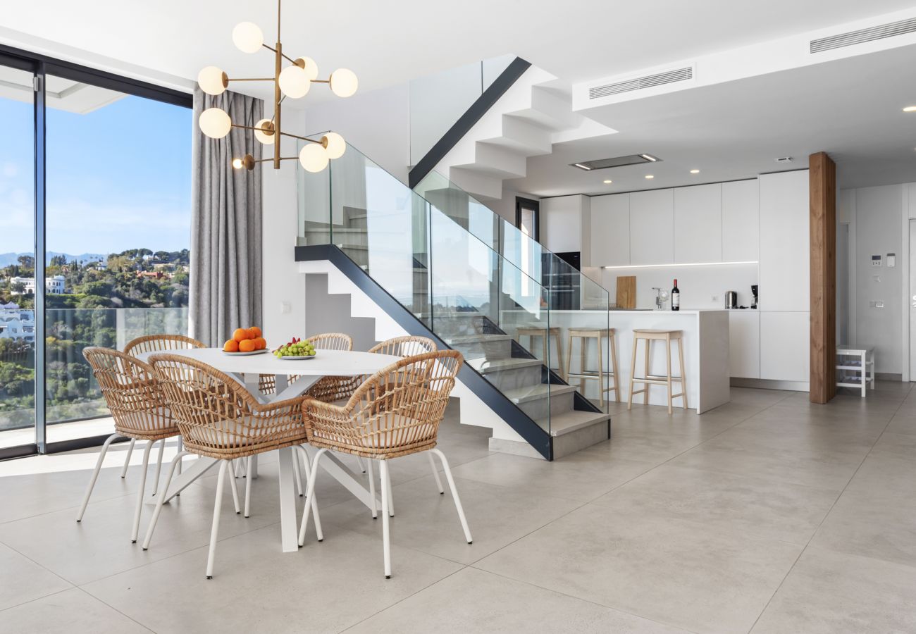 Lejlighed i Marbella - Cabopino Penthouse with Private Pool