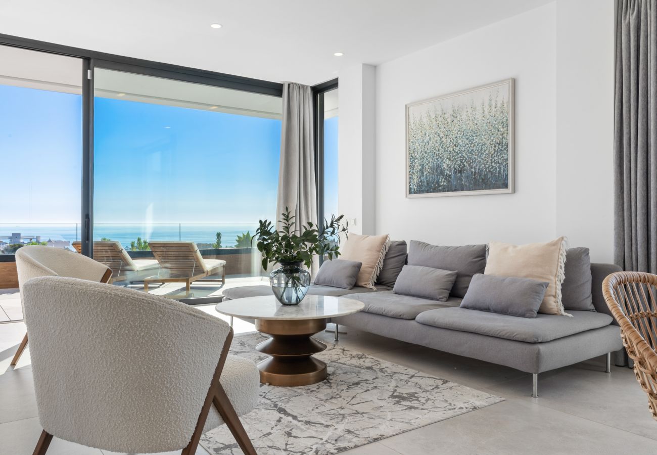 Lejlighed i Marbella - Cabopino Penthouse with Private Pool