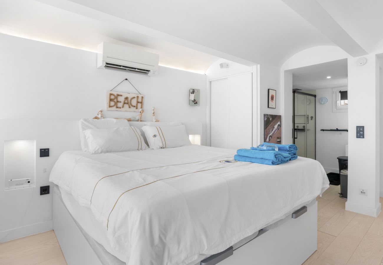 Byhus i Estepona - Casa Bahia Dorada