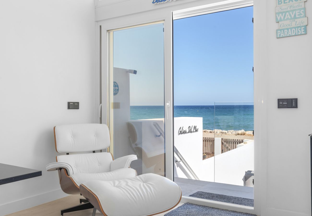 Byhus i Estepona - Casa Bahia Dorada