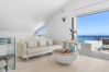 Byhus i Estepona - Beachfront Bahia Dorada