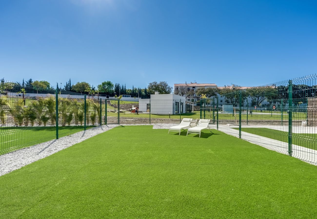 Lejlighed i Estepona - Casa Aranya