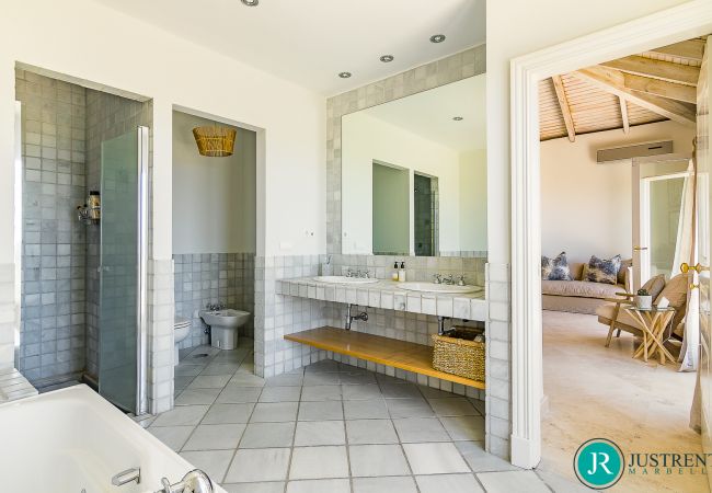 Villa i Estepona - Villa Paraiso Villa i Estepona - Villa Paraiso