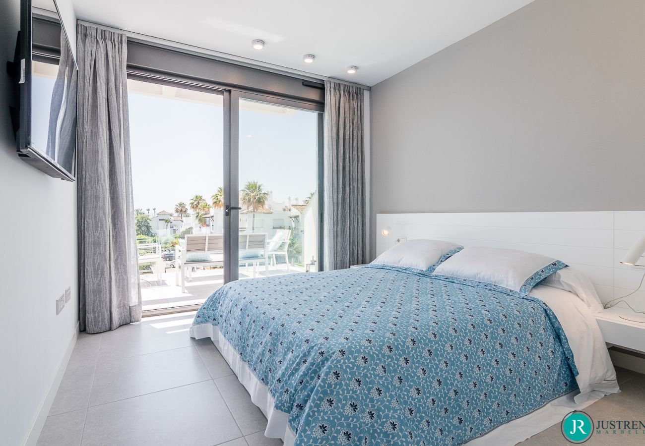 Ferienwohnung in Estepona - Costa Marinsa Penthouse