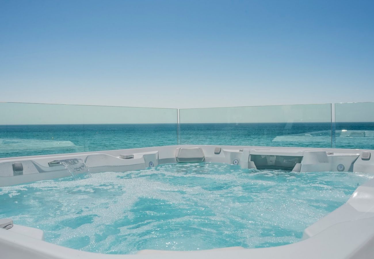 Villa in Marbella - The Beach House