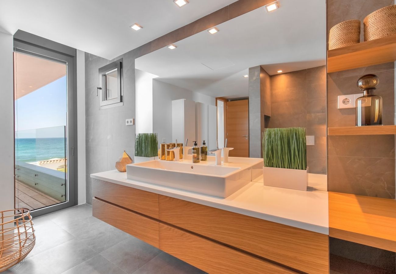 Villa in Marbella - The Beach House