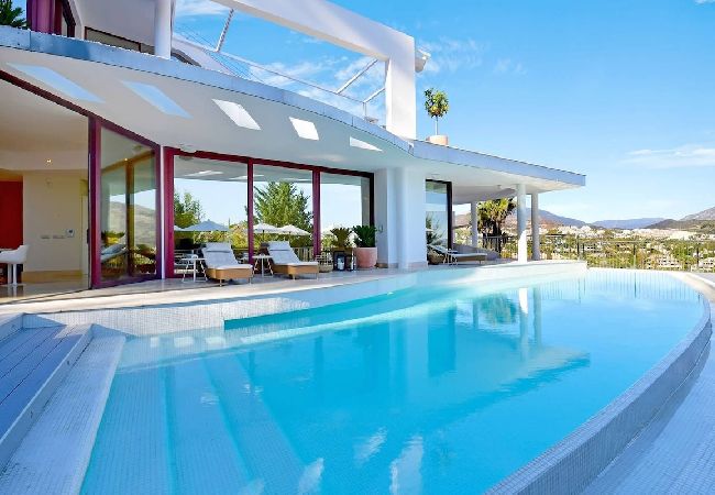 Villa in Marbella - Villa Suena Blanca