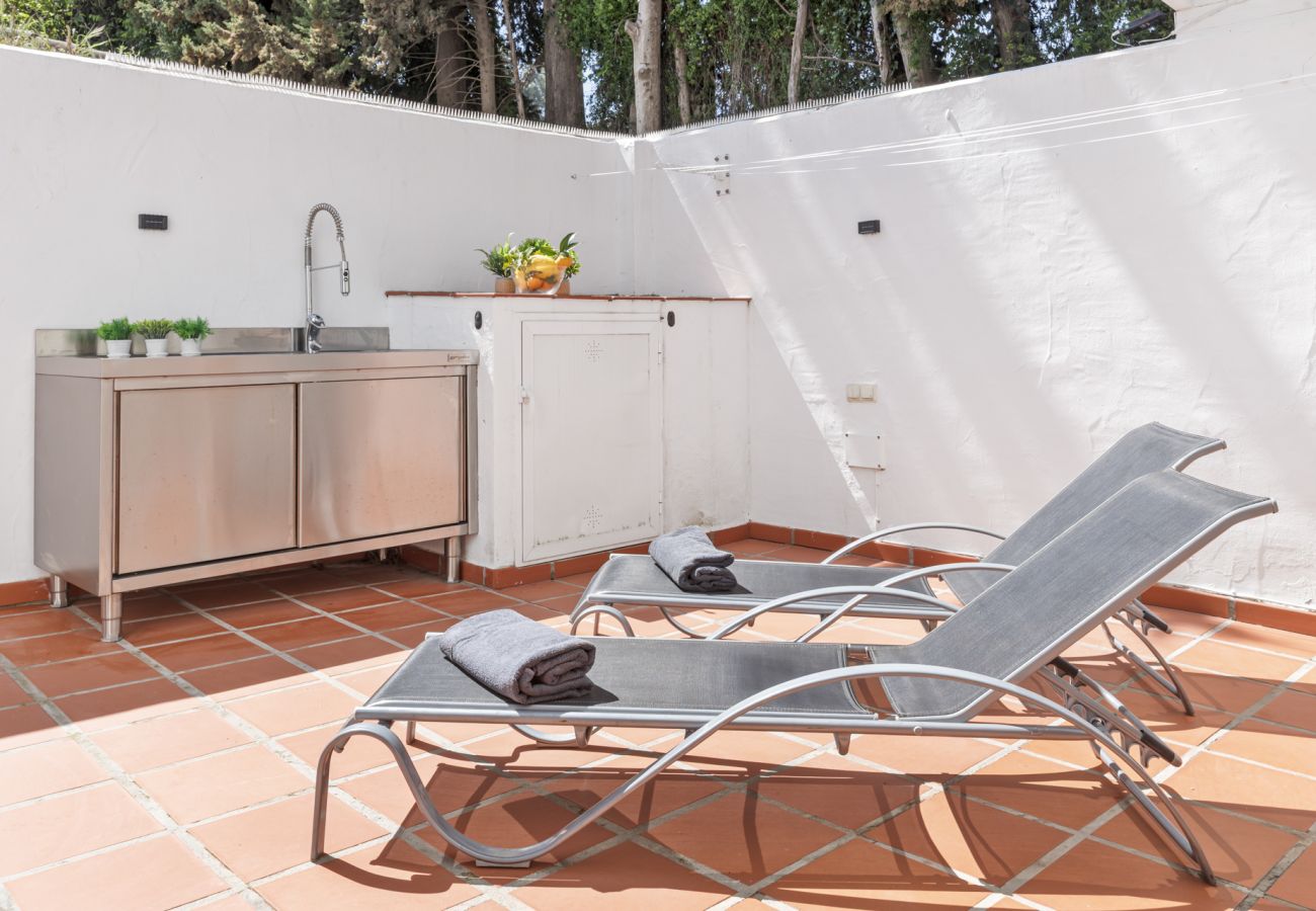 Doppelhaushälfte in Marbella - Casa Esquina