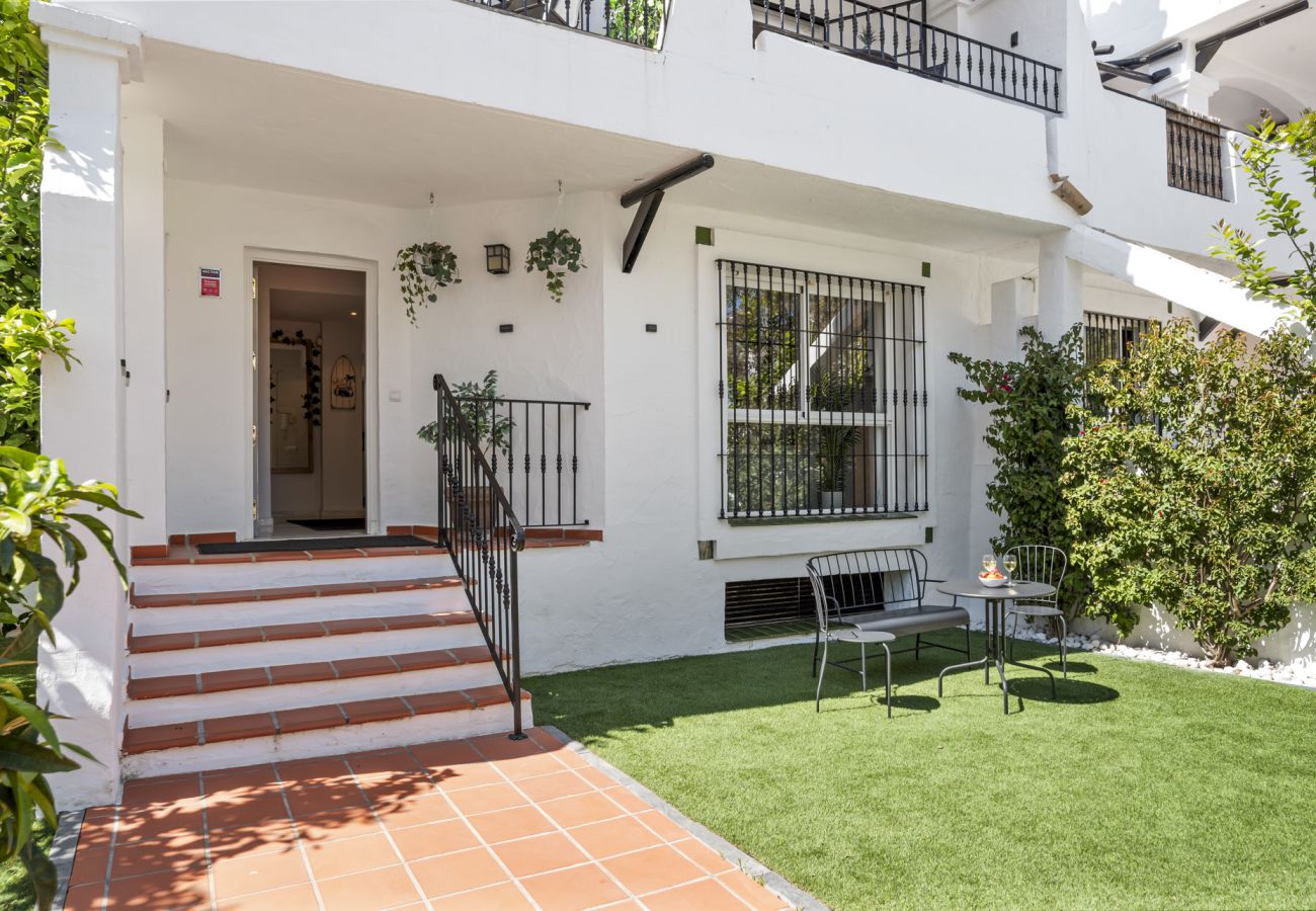 Doppelhaushälfte in Marbella - Casa Esquina