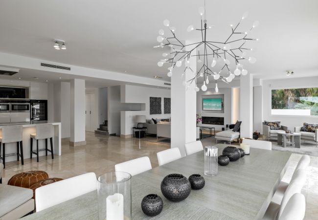 Villa in Nueva andalucia - Villa Miramar Villa in Nueva andalucia - Villa Miramar