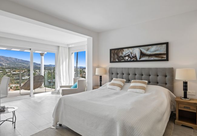 Villa in Nueva andalucia - Villa Miramar Villa in Nueva andalucia - Villa Miramar