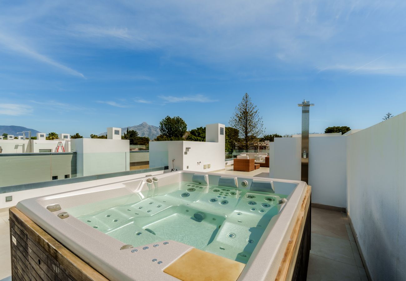 Doppelhaushälfte in Marbella - Casa Ventura