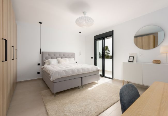 Doppelhaushälfte in San Pedro de Alcántara - Casa Petunias Doppelhaushälfte in San Pedro de Alcántara - Casa Petunias