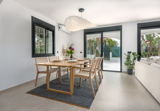 Doppelhaushälfte in San Pedro de Alcántara - Casa Petunias Doppelhaushälfte in San Pedro de Alcántara - Casa Petunias