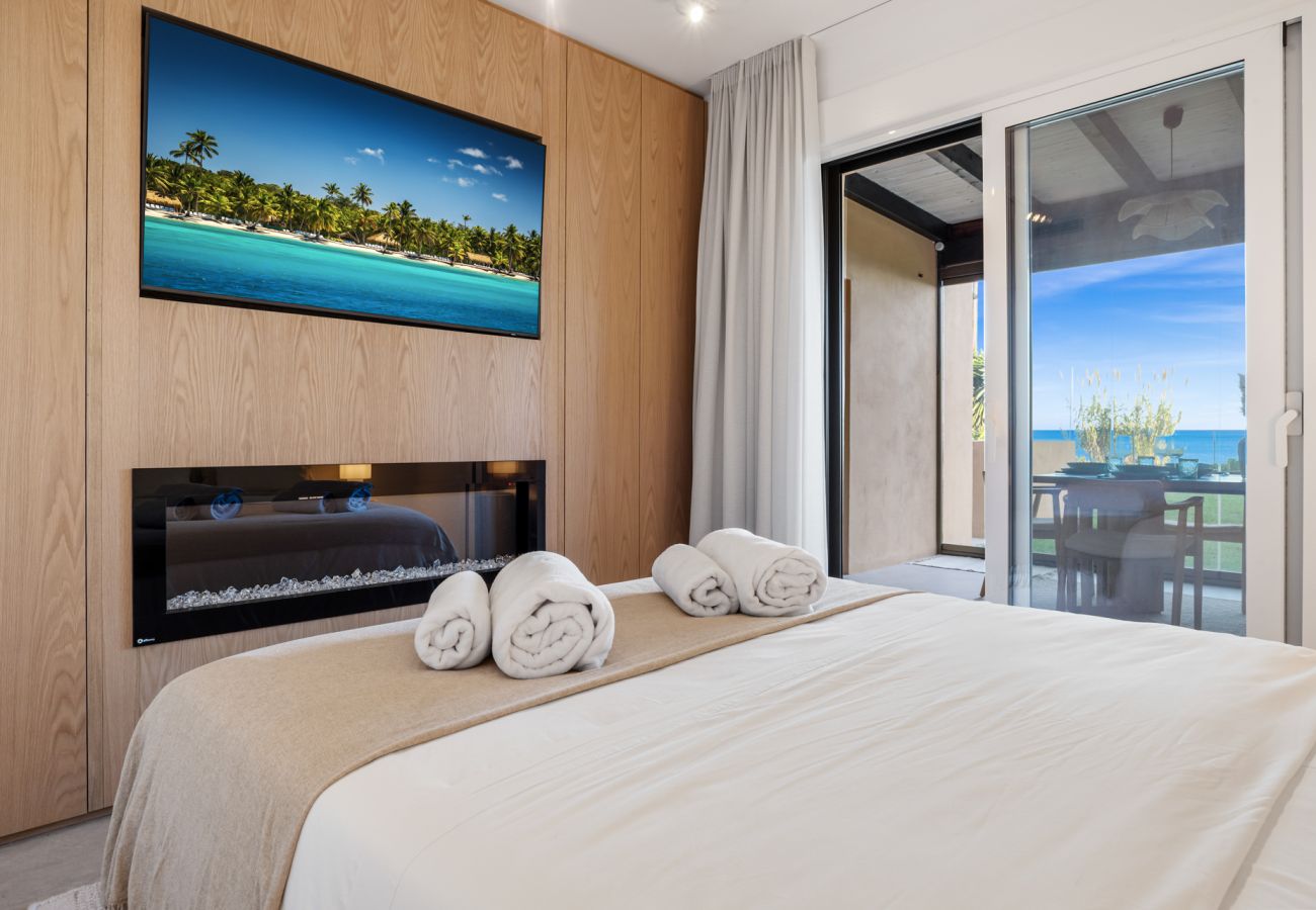 Ferienwohnung in Estepona - Beachfront Riviera Playa