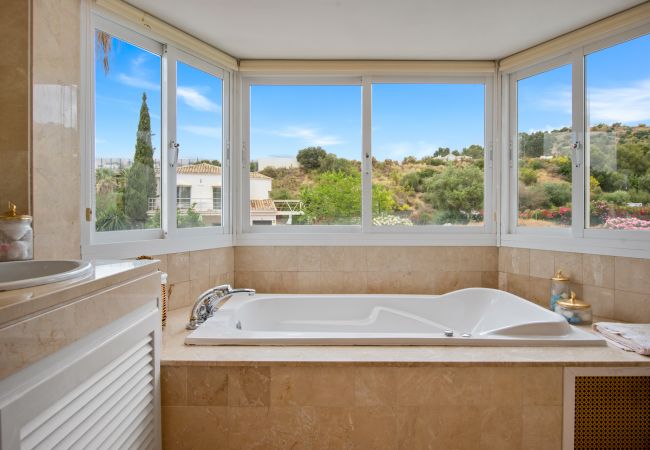 Villa in Nueva andalucia - Villa Sonada Villa in Nueva andalucia - Villa Sonada