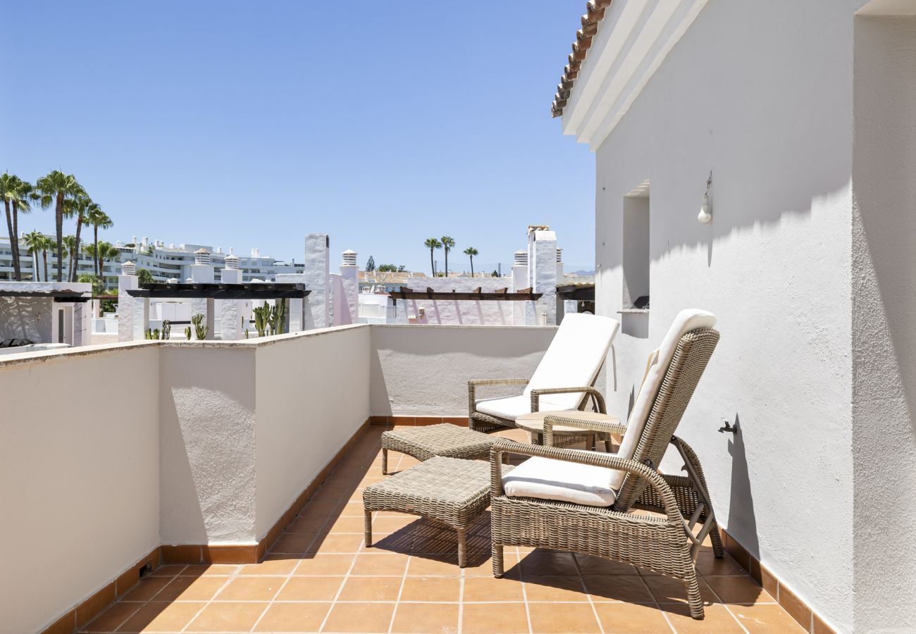 Villa in San Pedro de Alcántara - Villa Limones | Luxury Beachside Villa