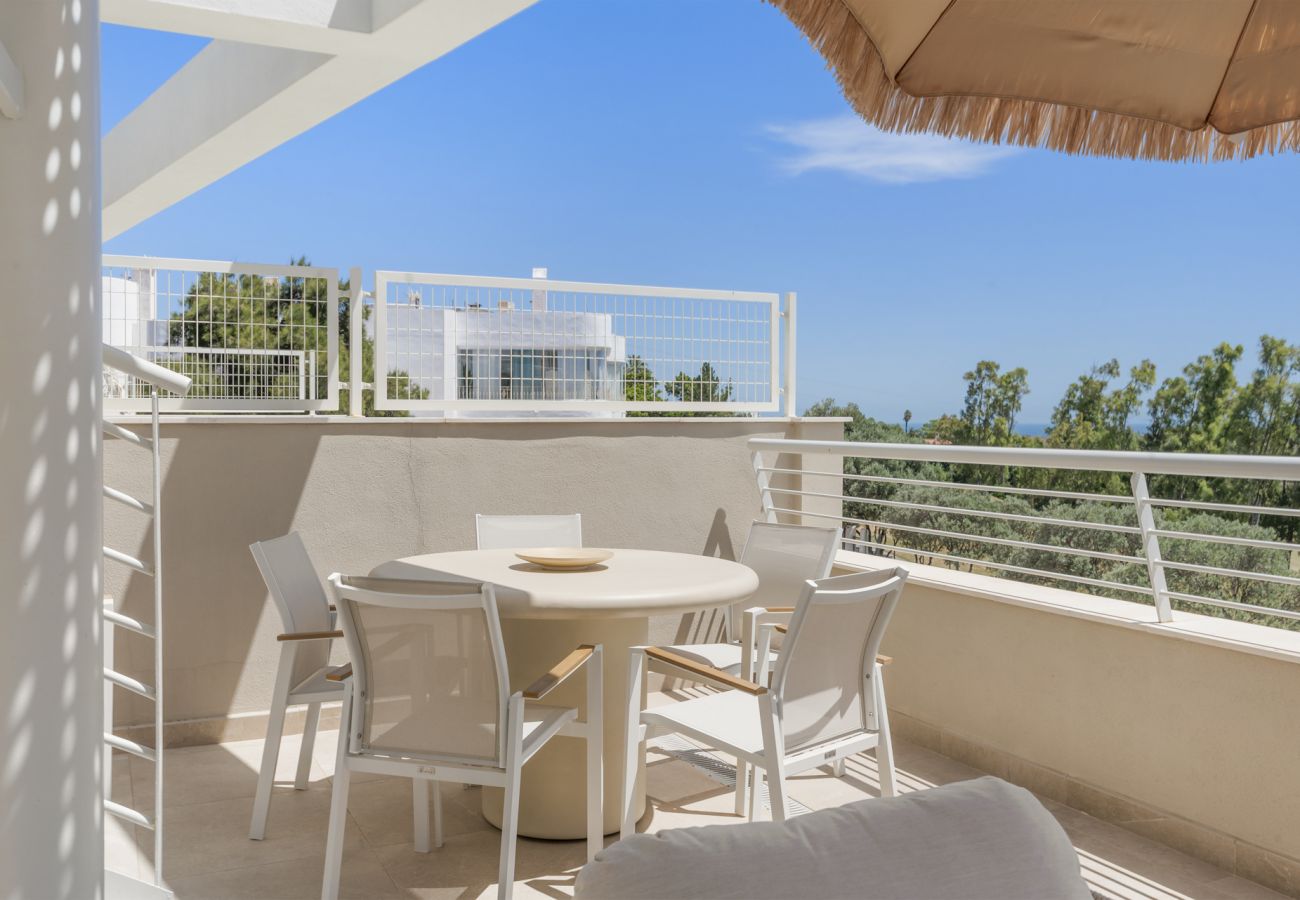 Ferienwohnung in Estepona - Feliz Penthouse