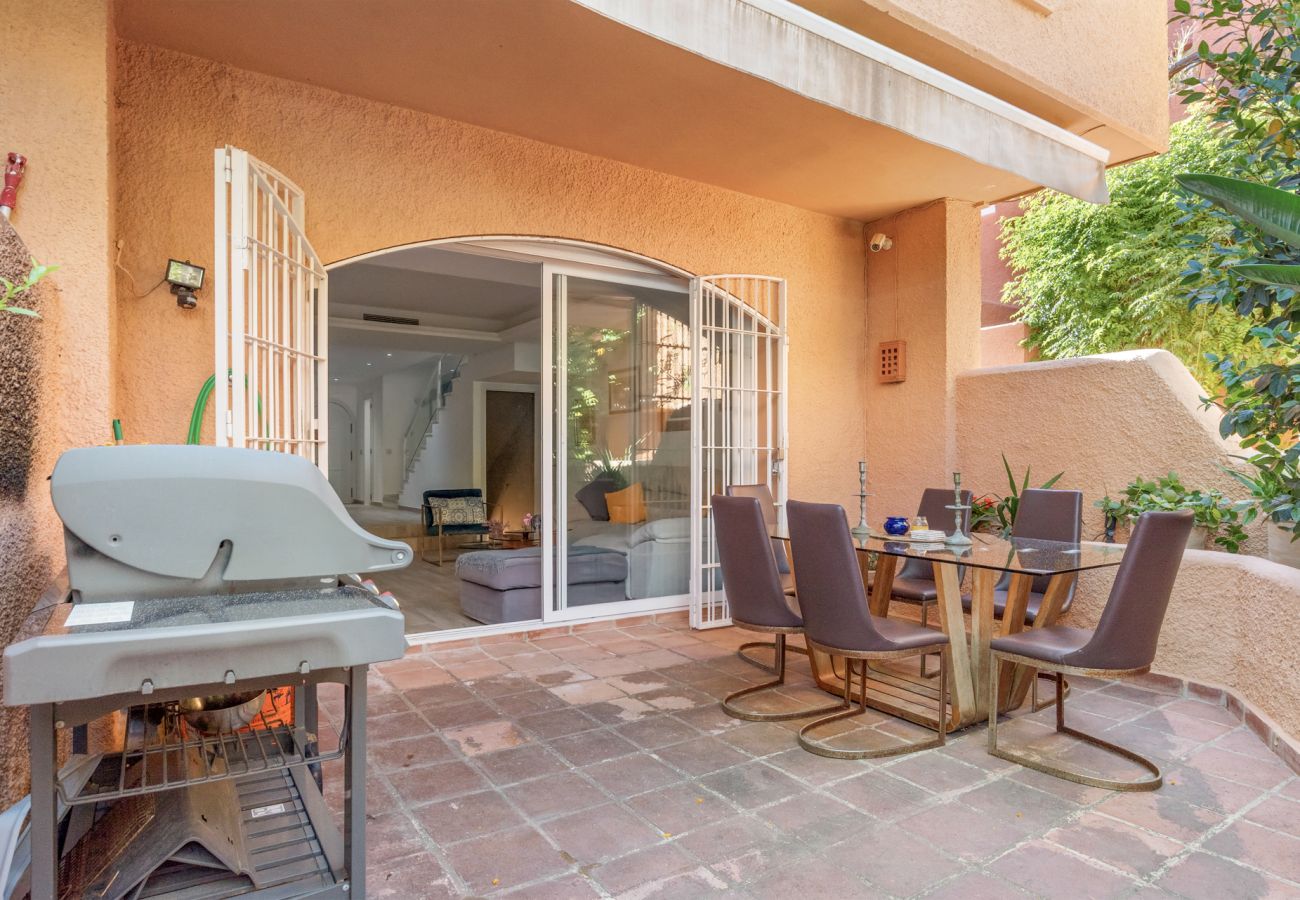 Doppelhaushälfte in Marbella - Casa Palmerial