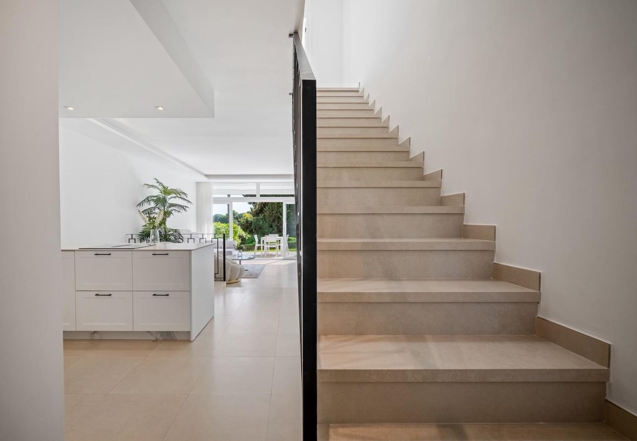 Doppelhaushälfte in Neu-Andalusien - Aurora Townhouse