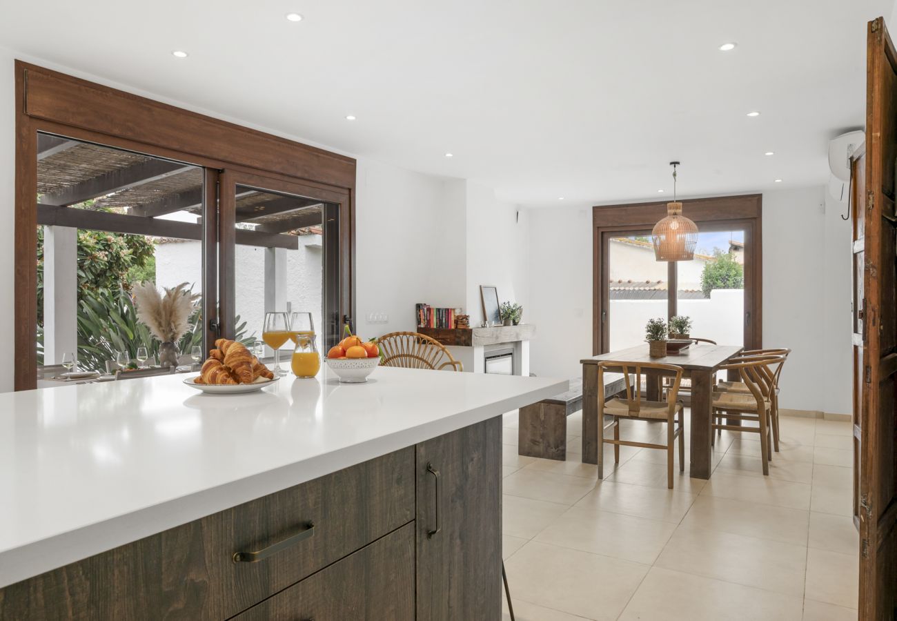 Villa en San Pedro de Alcántara - Casa Adel