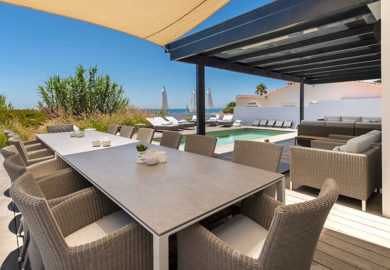 Villa en Marbella - The Beach House