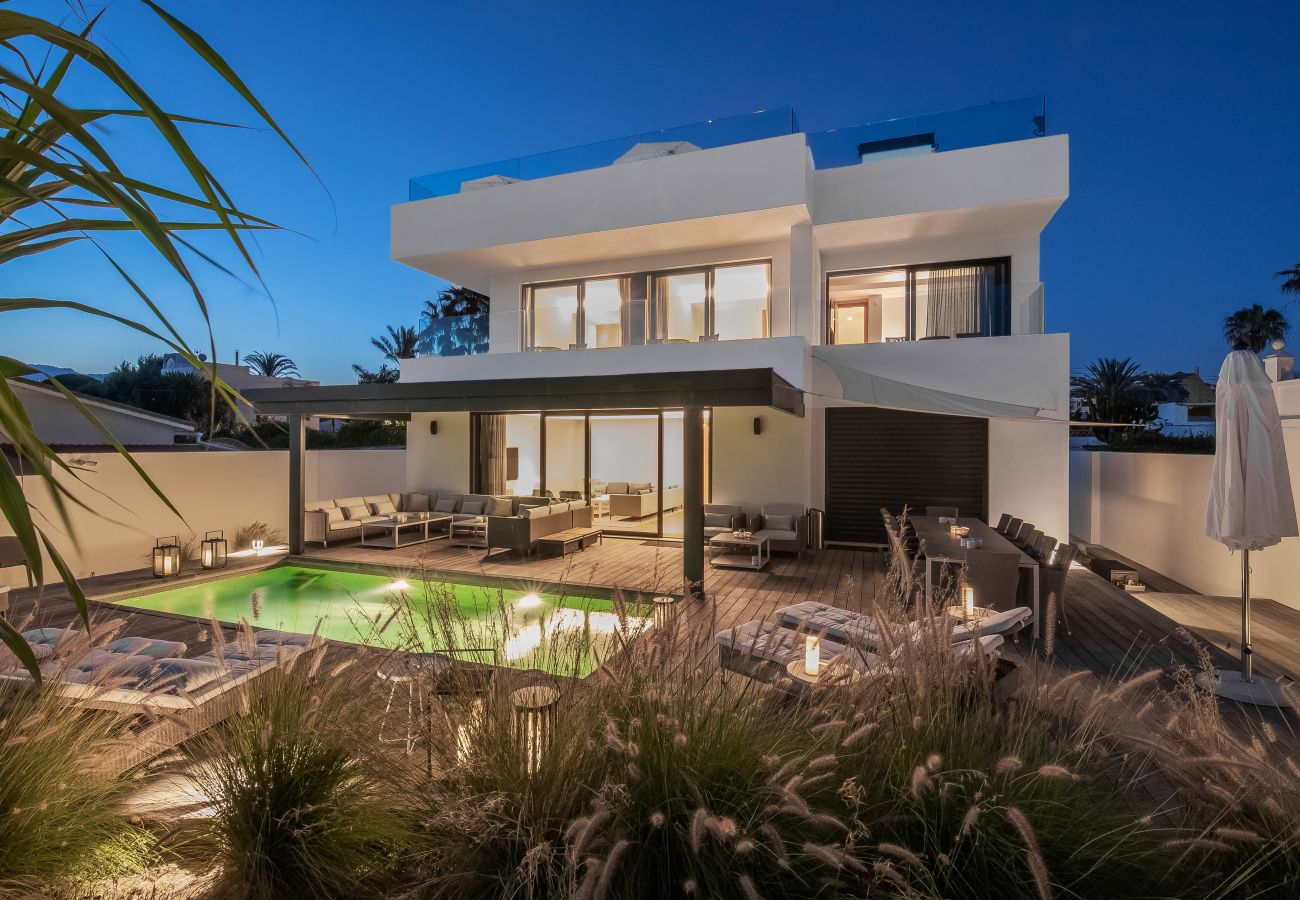 Villa en Marbella - The Beach House